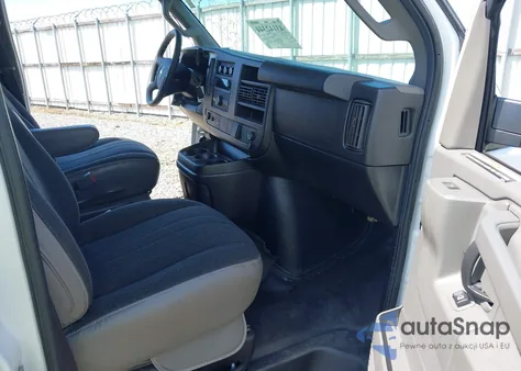 2020 Chevrolet Express Cargo Rwd 2500 Regular Wheelbase Wt из США, поврежденный, VIN 1GCWGAFG8L1266252